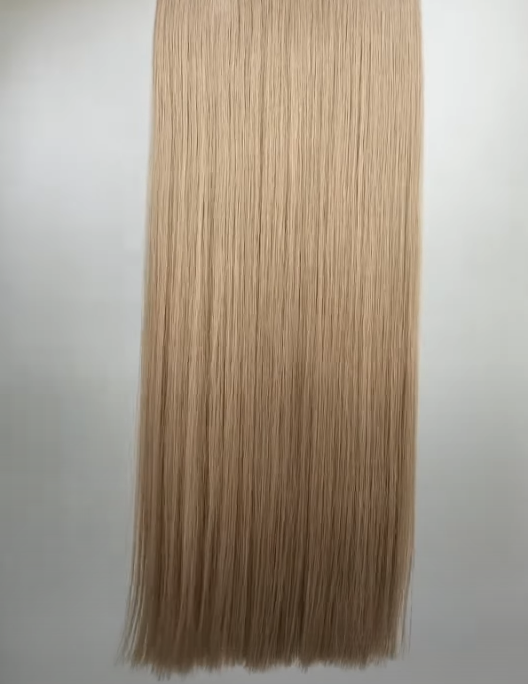 Luxury I Tip Keratin Hair Extensions #14 Medium Blonde
